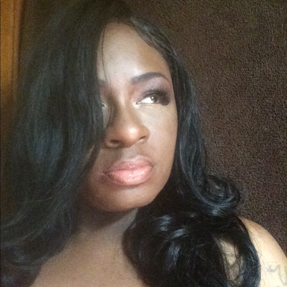 Meet your Posher, Dwanna - Picture 1 of 1